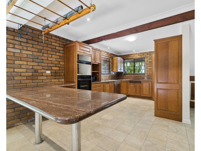 89 Bonogin Road, Bonogin QLD 4213