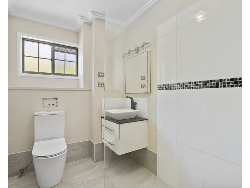 89 Bonogin Road, Bonogin QLD 4213