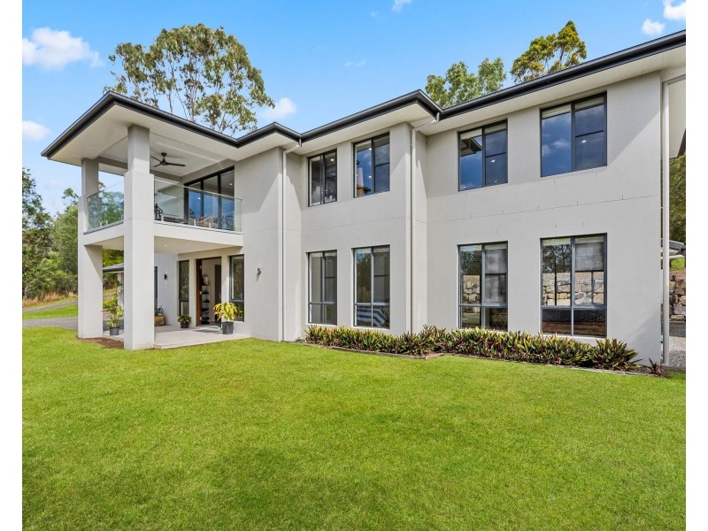 77 Whiptail Place, Advancetown QLD 4211