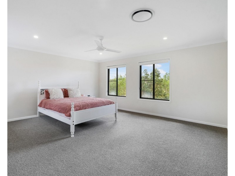 77 Whiptail Place, Advancetown QLD 4211