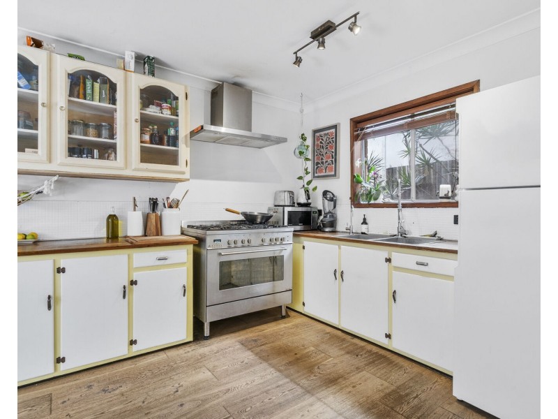 2/1211 Gold Coast Highway, Palm Beach QLD 4221