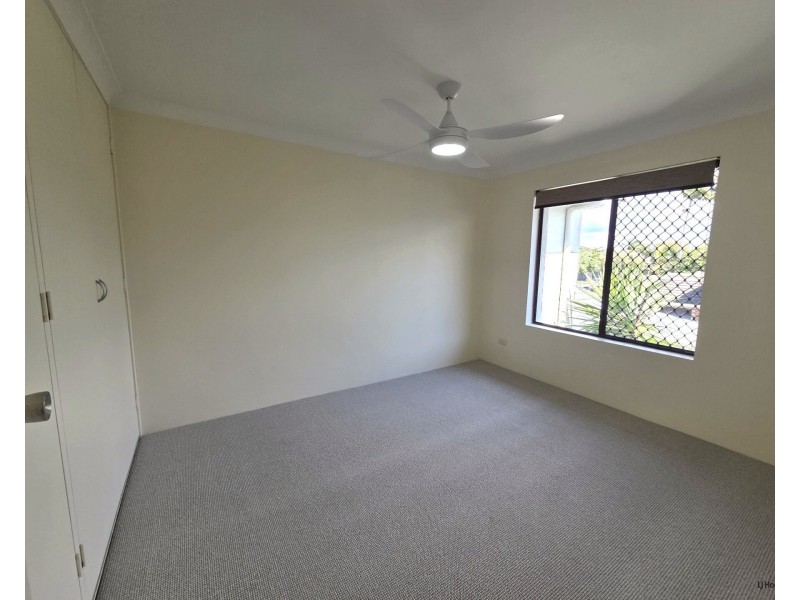 6/39 Karbunya Street, Mermaid Waters QLD 4218