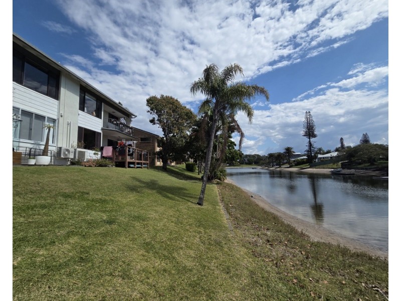 6/39 Karbunya Street, Mermaid Waters QLD 4218