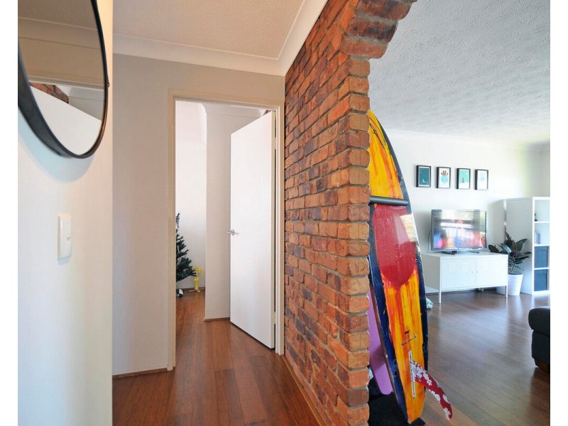 6/2 Brooke Avenue, Palm Beach QLD 4221