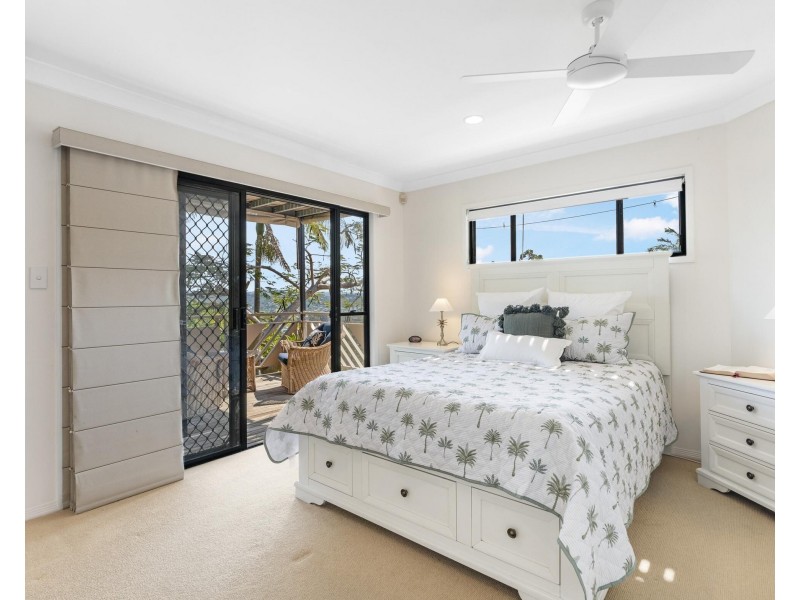 4 Albany Avenue, Currumbin QLD 4223