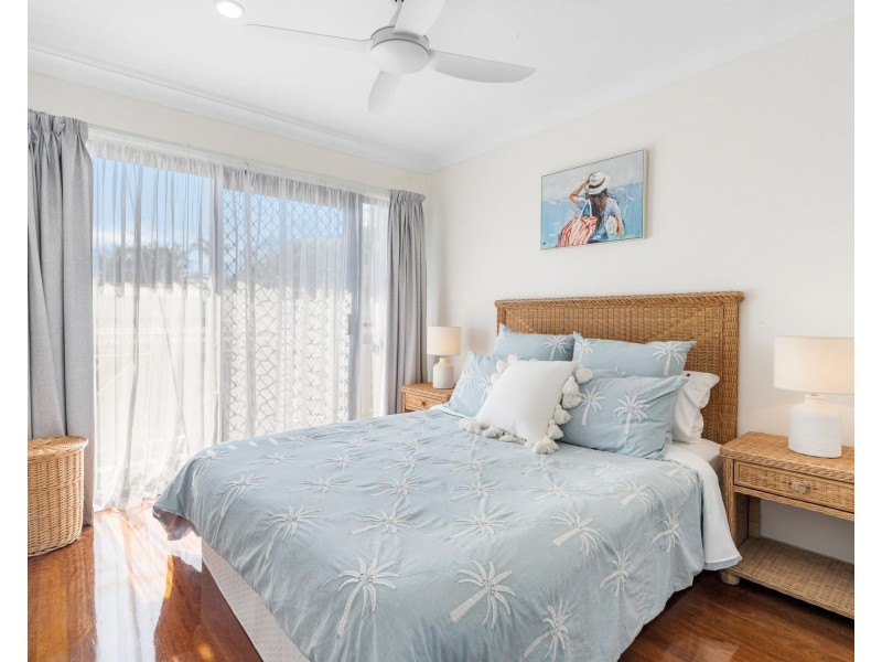 4 Albany Avenue, Currumbin QLD 4223