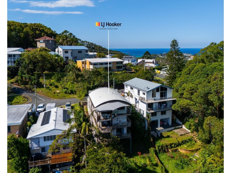 4 Albany Avenue, Currumbin QLD 4223
