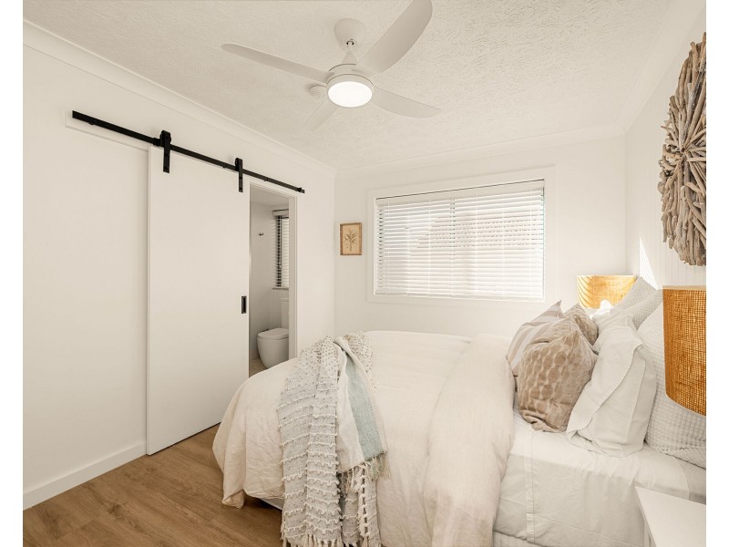 5/40-42 Rutledge Street, Coolangatta QLD 4225