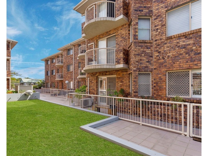 3/15-17 South Street, Coolangatta QLD 4225