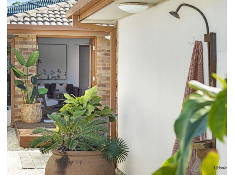 2/12 Maud Street, Tugun QLD 4224