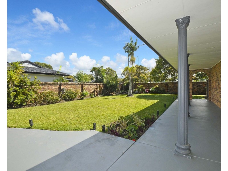 56 K P McGrath Drive, Elanora QLD 4221
