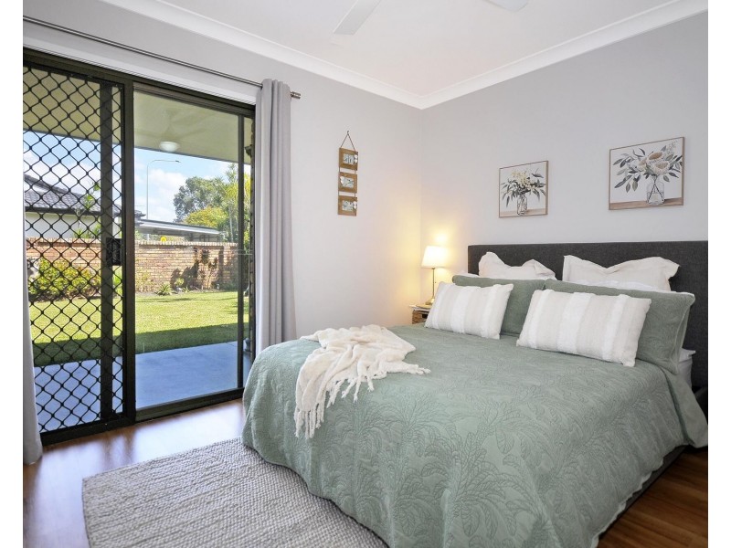56 K P McGrath Drive, Elanora QLD 4221