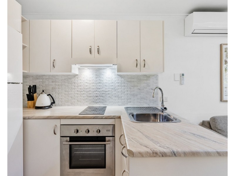 6/6 Nalla Court, Palm Beach QLD 4221