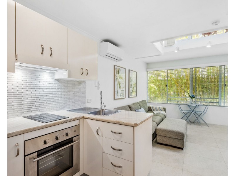 6/6 Nalla Court, Palm Beach QLD 4221
