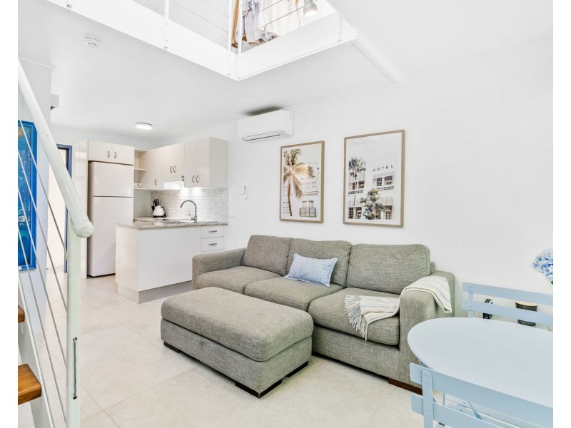 6/6 Nalla Court, Palm Beach QLD 4221