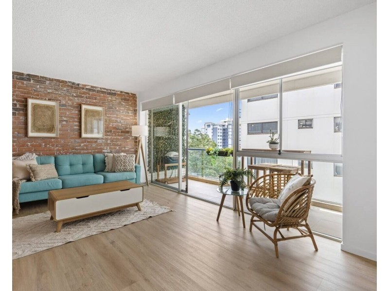 10/32 Powell Crescent, Coolangatta QLD 4225