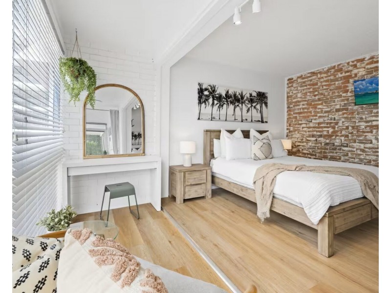 10/32 Powell Crescent, Coolangatta QLD 4225