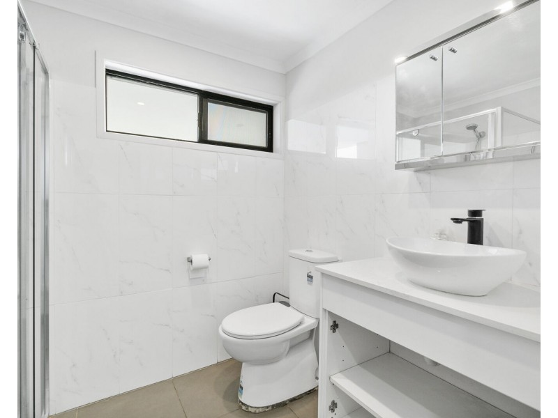 4 Aethalia Street, Currumbin Waters QLD 4223