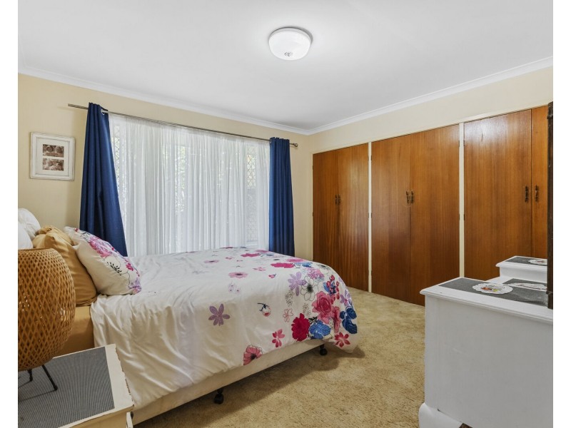 62 Tallebudgera Drive, Palm Beach QLD 4221
