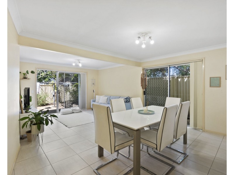 62 Tallebudgera Drive, Palm Beach QLD 4221