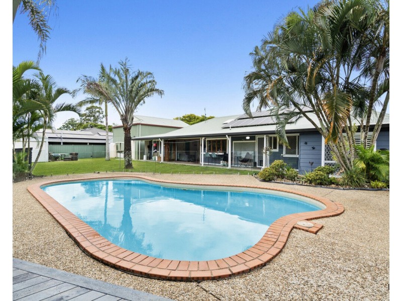 8 Larch Street, Tallebudgera QLD 4228