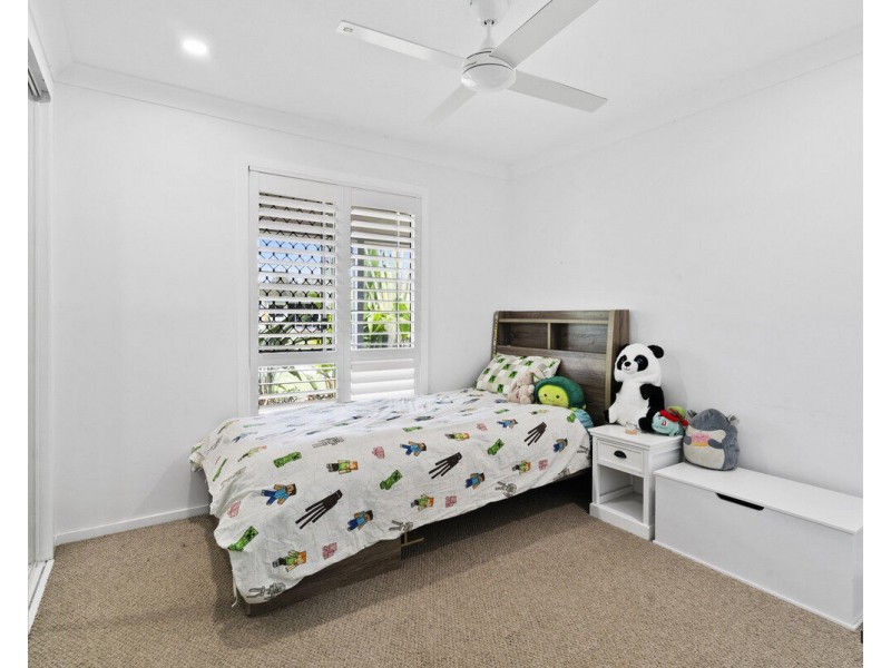 8 Larch Street, Tallebudgera QLD 4228