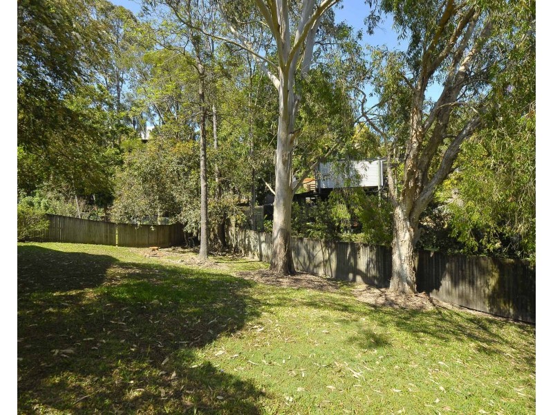 2/9 Daisy Street, Elanora QLD 4221