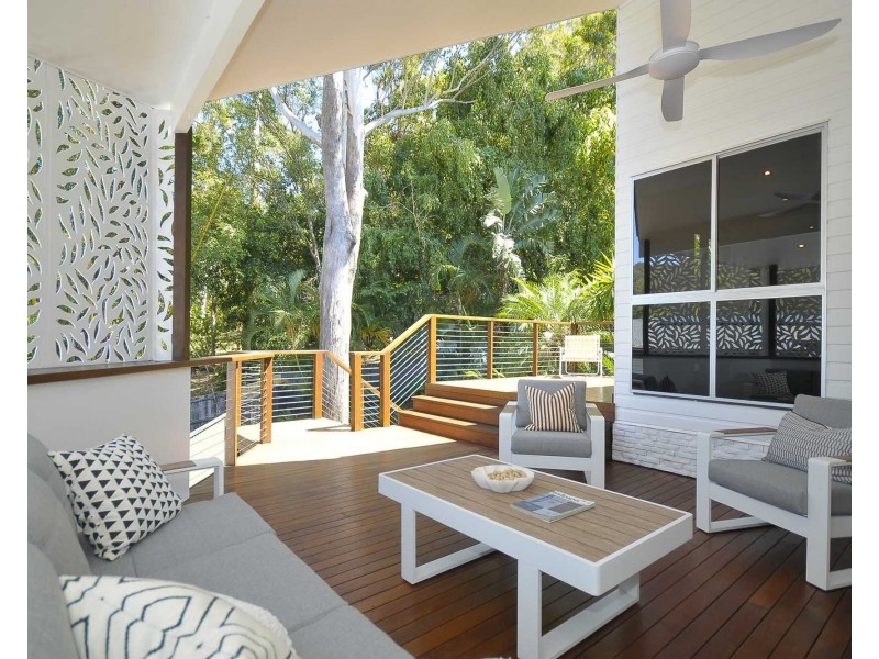 67 Ware Drive, Currumbin Waters QLD 4223