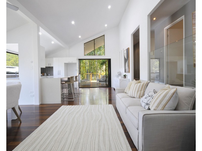 67 Ware Drive, Currumbin Waters QLD 4223