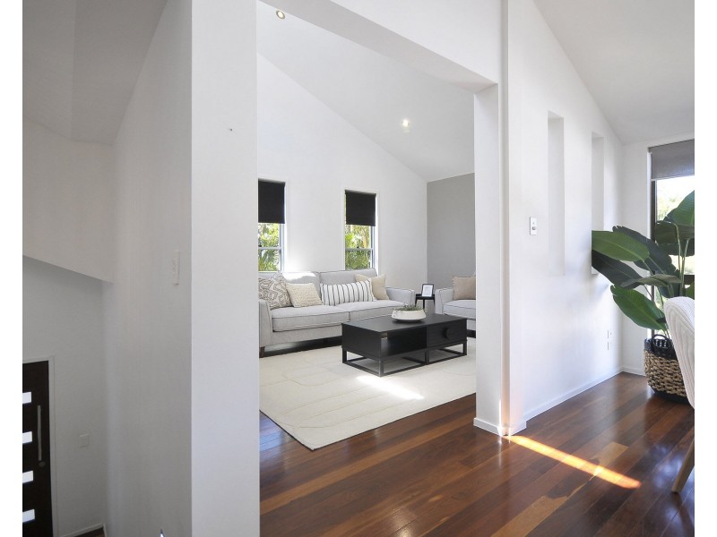 67 Ware Drive, Currumbin Waters QLD 4223