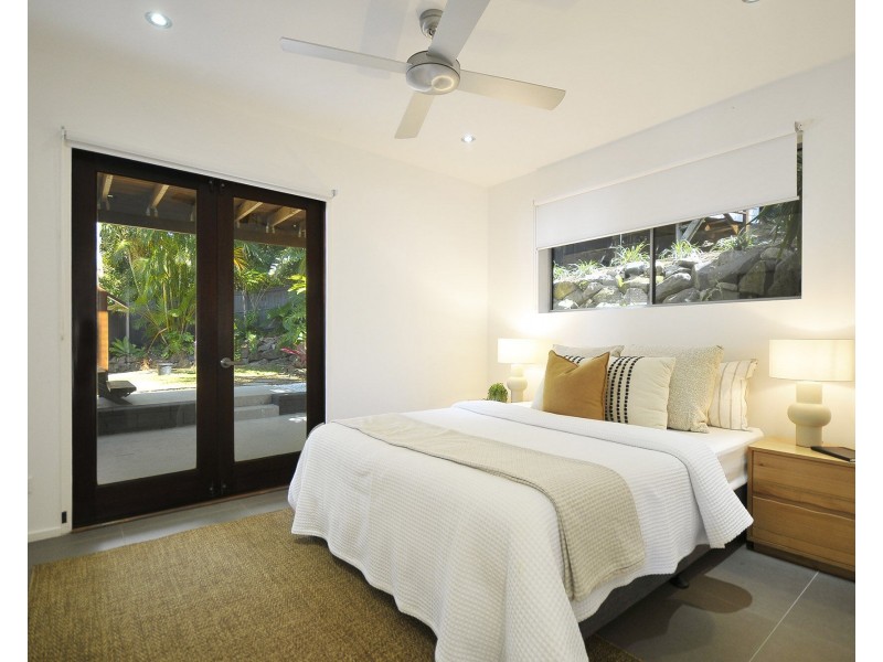 67 Ware Drive, Currumbin Waters QLD 4223