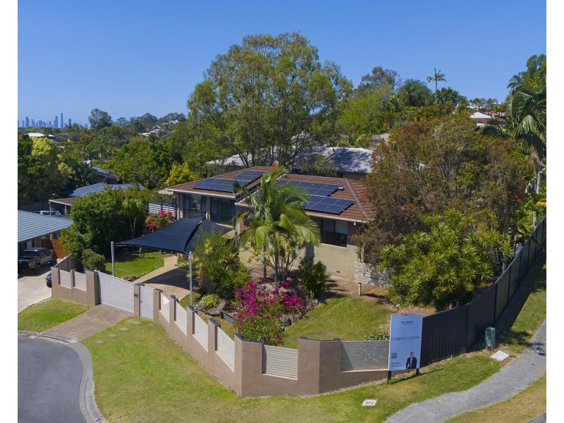 1 Remount Place, Carrara QLD 4211