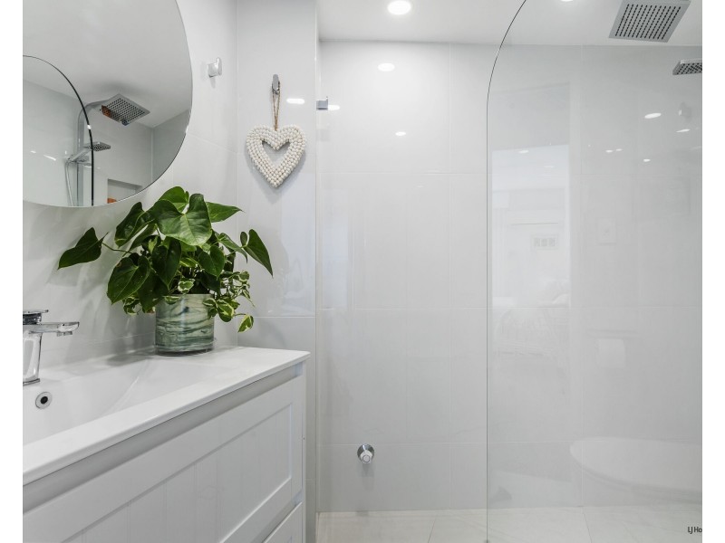 10D/2 Nineteenth Avenue, Palm Beach QLD 4221