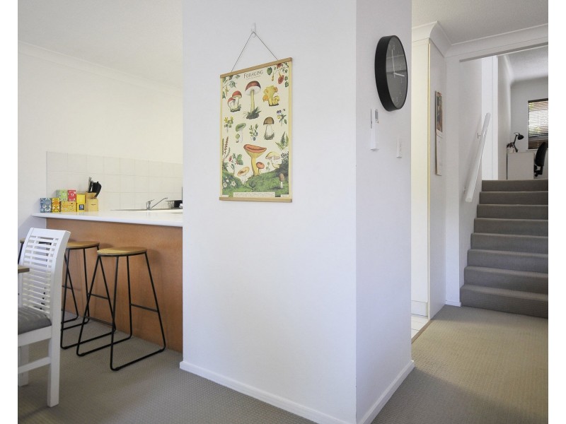 16/9 Domain Road, Currumbin QLD 4223