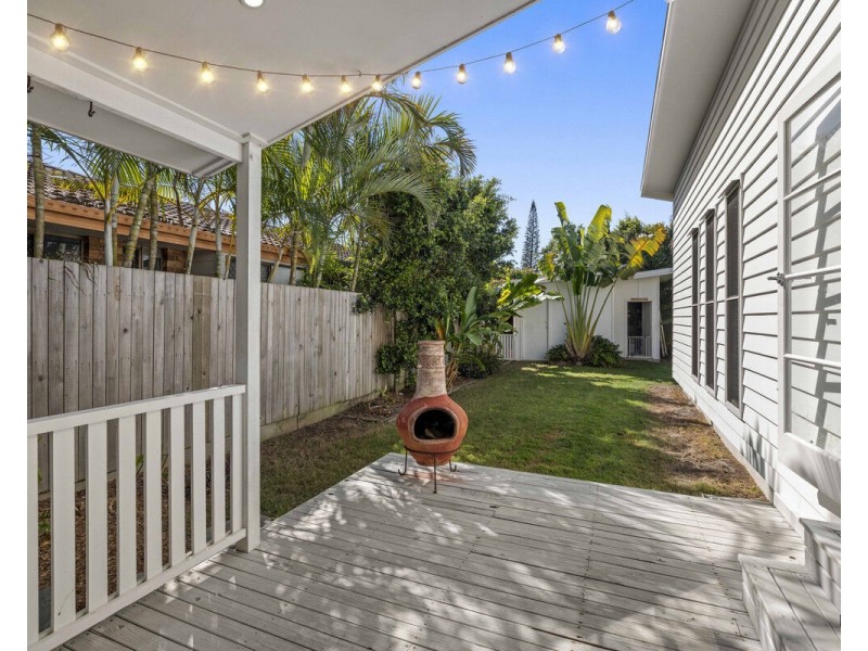 103 Sunshine Parade, Miami QLD 4220