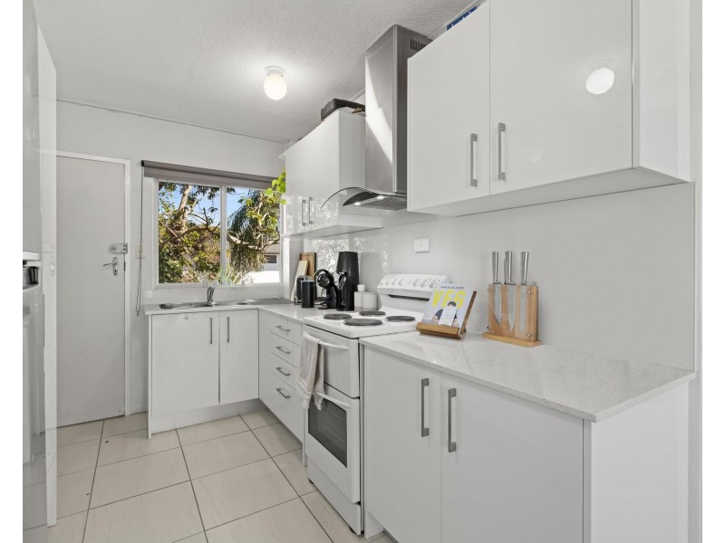 3/12 Murlong Crescent, Palm Beach QLD 4221