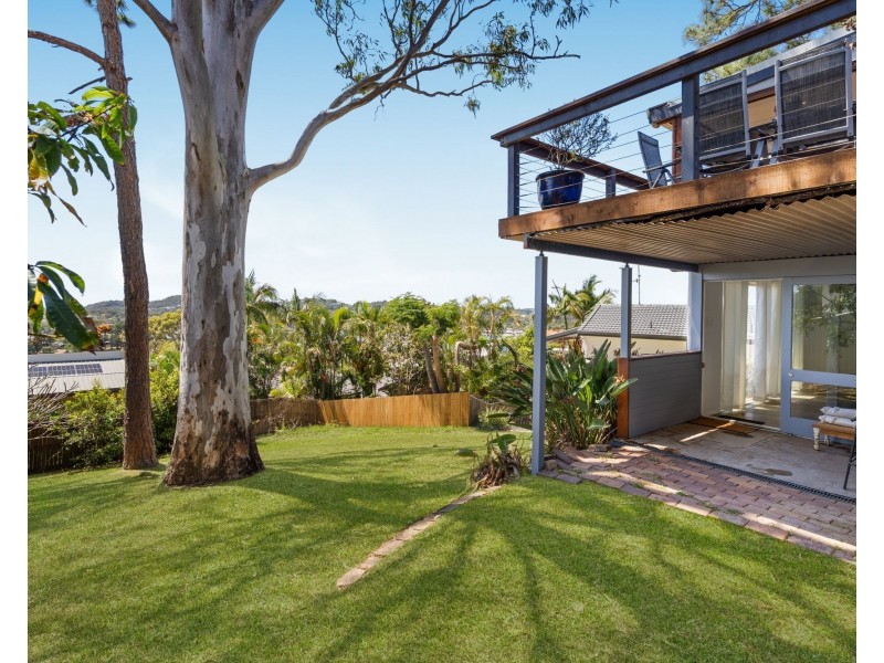 4 Bicton Court, Elanora QLD 4221