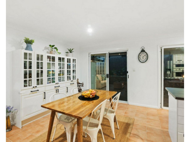 12 Seville Circuit, Burleigh Waters QLD 4220
