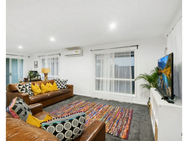 12 Seville Circuit, Burleigh Waters QLD 4220