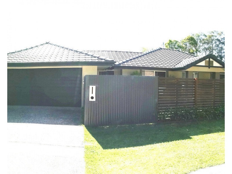 12 Seville Circuit, Burleigh Waters QLD 4220