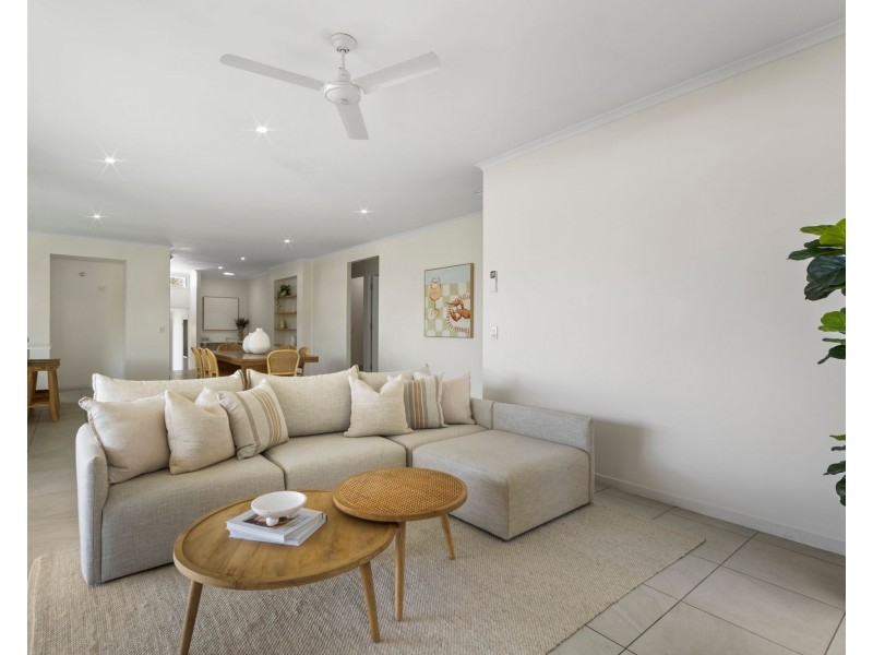 23 Hidden Cove, Tallebudgera QLD 4228