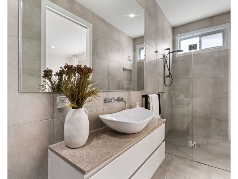 23 Hidden Cove, Tallebudgera QLD 4228