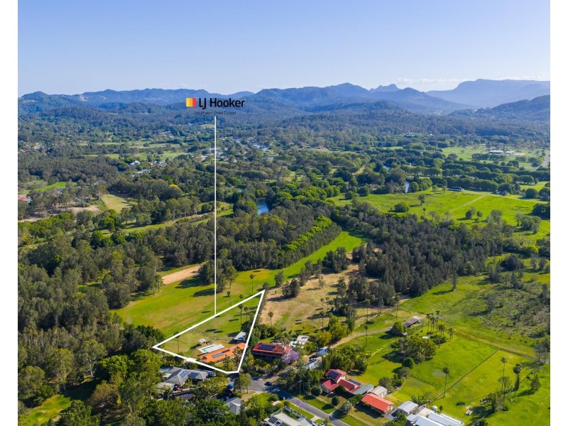 45 Larch Street, Tallebudgera QLD 4228