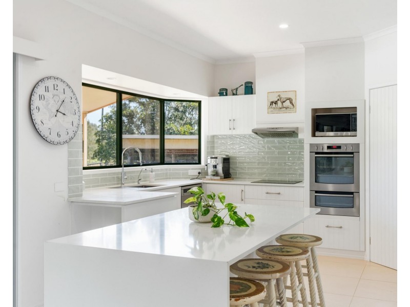 45 Larch Street, Tallebudgera QLD 4228