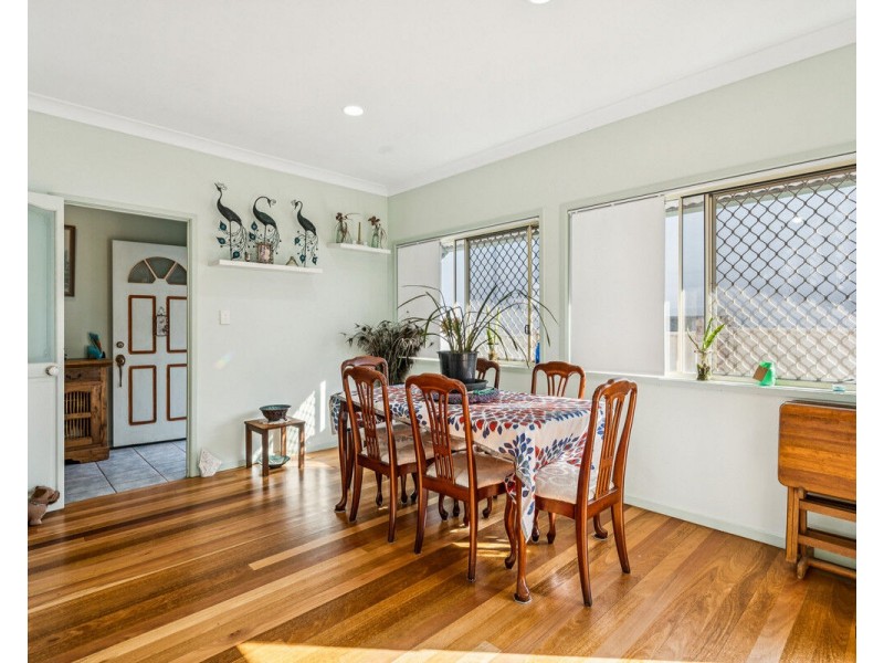 42 Acanthus Avenue, Burleigh Heads QLD 4220