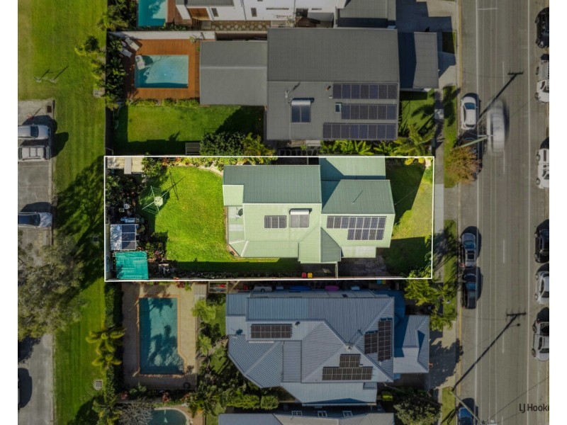 42 Acanthus Avenue, Burleigh Heads QLD 4220
