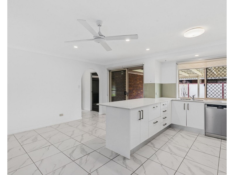 11 Boab Street, Elanora QLD 4221