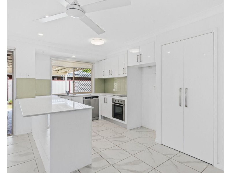11 Boab Street, Elanora QLD 4221
