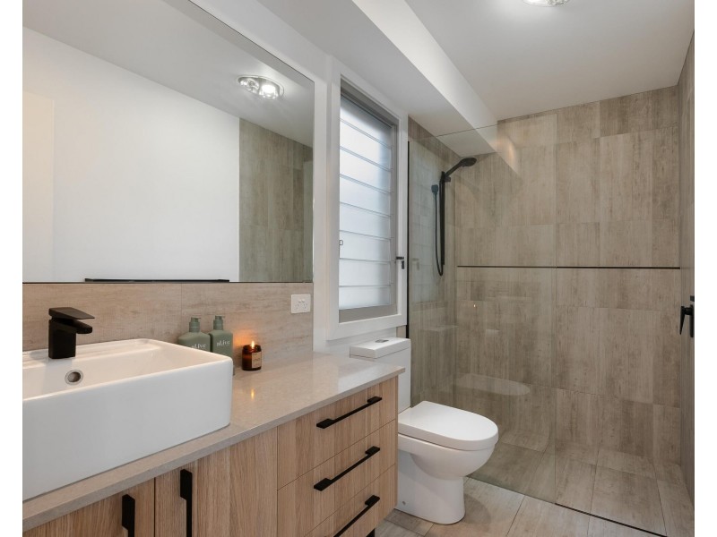 23 Westview Road, Currumbin QLD 4223