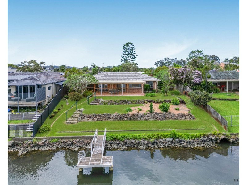 29 Angelica Street, Elanora QLD 4221
